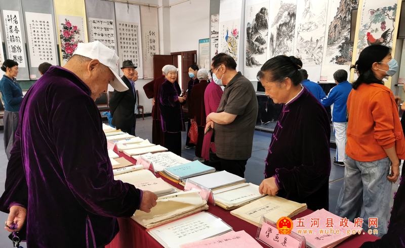 五河县举办“助力新征程 喜迎二十大”离退休干部书画作品展